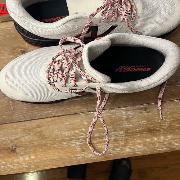 New Balance Revlite Fuel Core. Red, beige, black, red sole - Picture 3 of 7